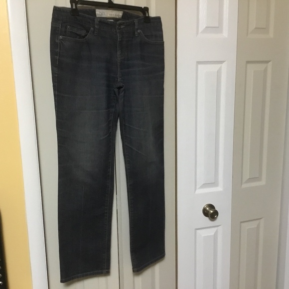 Ann Taylor LOFT Denim - Womens Ann Taylor LOFT jeans size 8 slim & straight